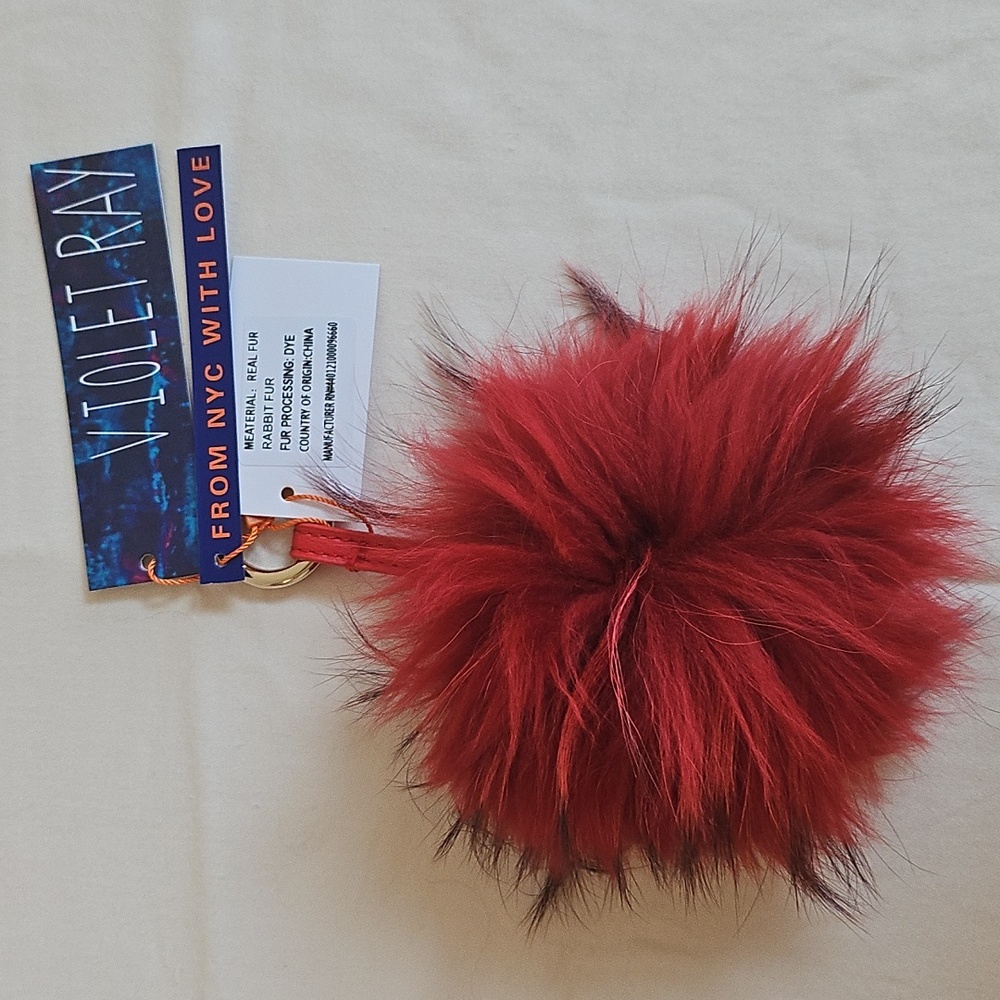 VIOLET RAY Rabbit Fur Charm. - Picture 3 of 5